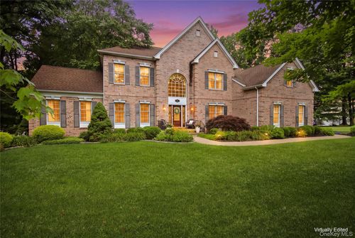 147 Creekside Road, East Fishkill, NY, 12533 | Card Image