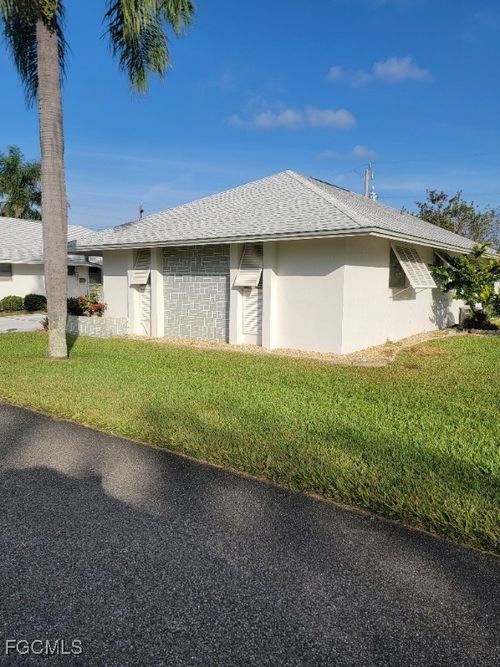 347 Richland Rd, LEHIGH ACRES, FL, 33936-1447 | Card Image