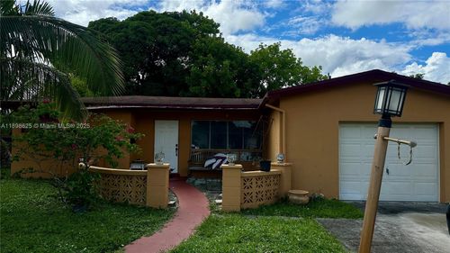 3313 Nw 36th Ter, Lauderdale Lakes, FL, 33309-5321 | Card Image