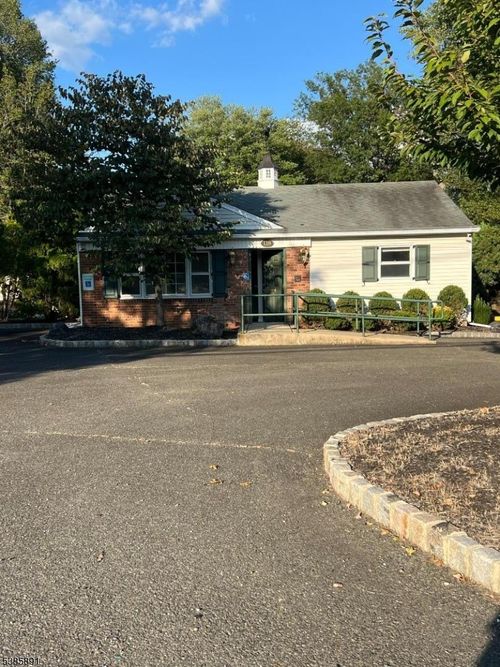 118 Columbia Tpke, Florham Park, NJ, 07932-2106 | Card Image