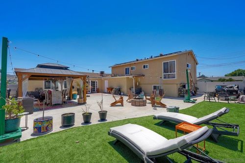 14552 Topsham St, Poway, CA, 92064-5142 | Card Image