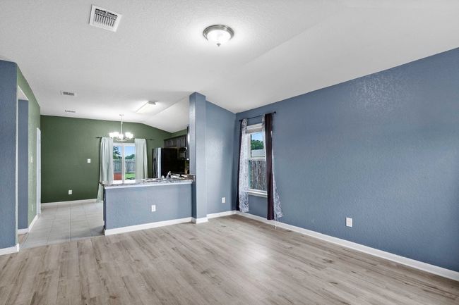 1524 Wedgewood Cv, House other with 3 bedrooms, 2 bathrooms and null parking in Lockhart TX | Image 7