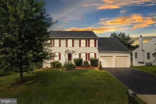 5099 Leatherback Rd, WOODBRIDGE, VA, 22193-5849 | Card Image