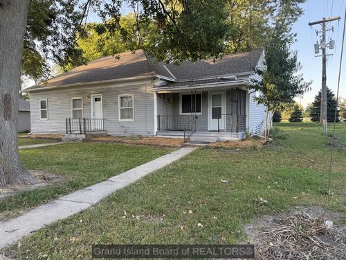 318 E K St, Mc Cool Junction, NE, 68401-4502 | Card Image