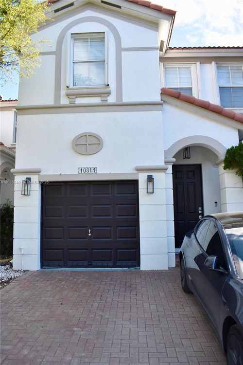 10814 Nw 81st Ln, Doral, FL, 33178 | Card Image