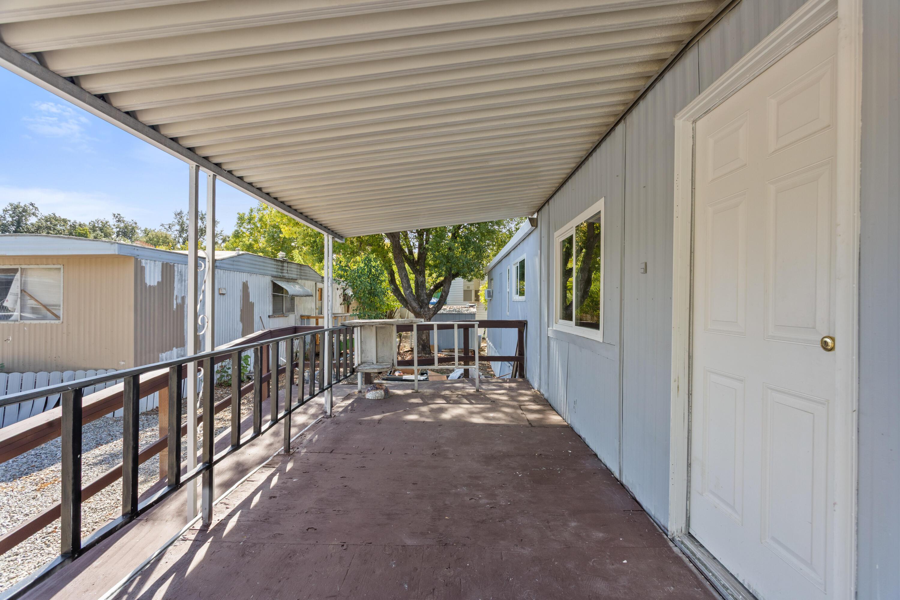 Manufactured In Park in Redding 4