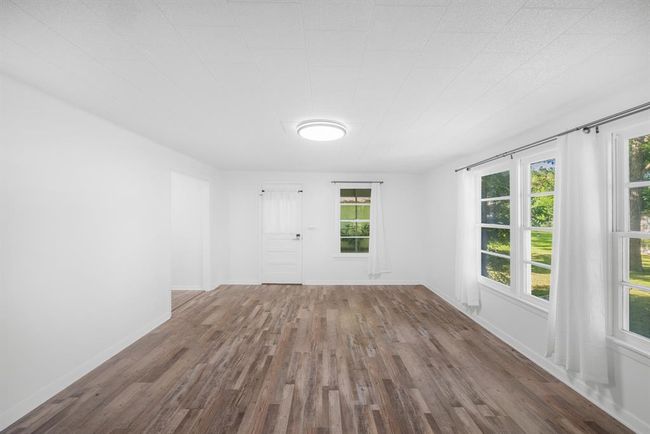 628 S Madison St, House other with 2 bedrooms, 2 bathrooms and 1 parking in La Grange TX | Image 15