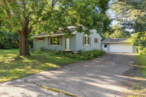 2038 Grand Ave, Long Lake, MN, 55356-9292 | Card Image