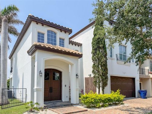 201 Ulex Ave, Mcallen, TX, 78504-2641 | Card Image