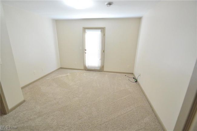 414 Orchard Dr, Condo with 2 bedrooms, 1 bathrooms and null parking in Leetonia OH | Image 6