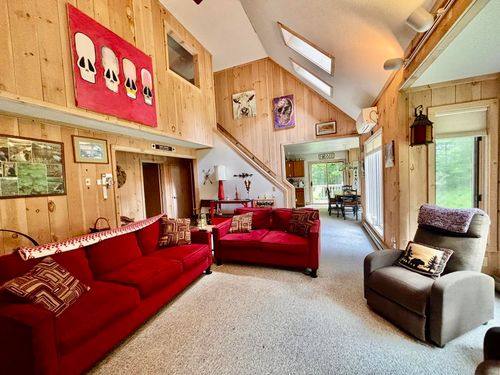 59 Colonial Ridge Rd, West Dover, VT, 05356-8809 | Card Image