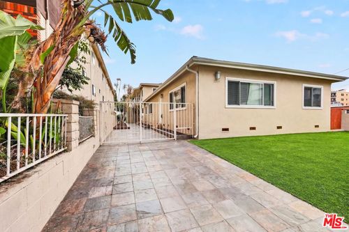 unit-4-1619 Colby Avenue, Los Angeles, CA, 90025 | Card Image