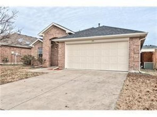 104 Trenton Dr, Wylie, TX, 75098-7414 | Card Image