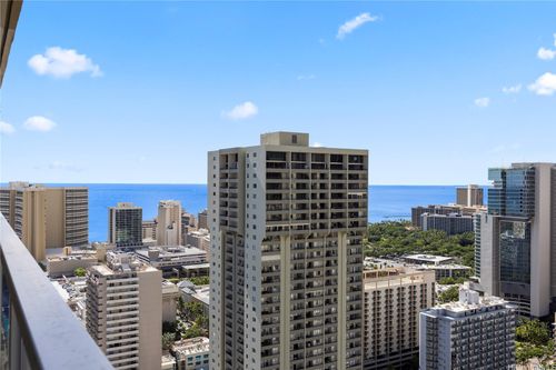 apt-4110-445 Seaside Ave, Honolulu, HI, 96815-5542 | Card Image