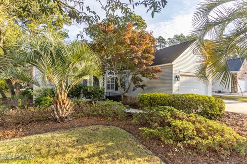 864 Sandpiper Bay Dr Sw, Sunset Beach, NC, 28468-5809 | Card Image