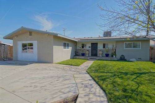 113 Bryant Court, Exeter, CA, 93221 | Card Image