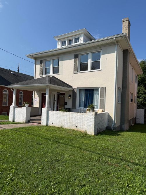 3412 Williamson Rd Nw, Roanoke, VA, 24012 | Card Image