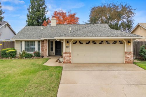 709 Bowers Way, Wheatland, CA, 95692-9795 | Card Image
