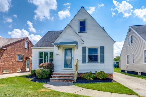 5411 Forest Ave, Parma, OH, 44129-3002 | Card Image