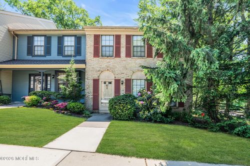 242 Perth Hill Ct, Aberdeen, NJ, 07747-1874 | Card Image