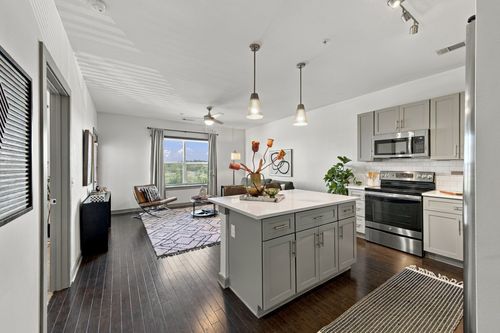 327-1638 54th Ave N, Nashville, TN, 37209 | Card Image
