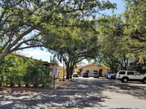 1-2308 Monroe St, Hollywood, FL, 33020-7053 | Card Image