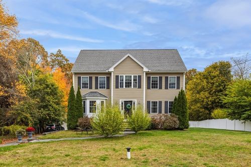 3 Gordon Rd, North Reading, MA, 01864-2001 | Card Image