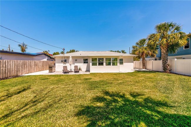 320 84 Th Ave, House other with 2 bedrooms, 1 bathrooms and null parking in ST PETE BEACH FL | Image 18