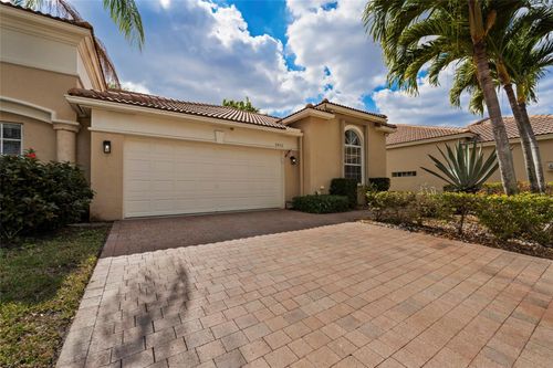 8400 Nicholls Pt, West Palm Beach, FL, 33411-5528 | Card Image