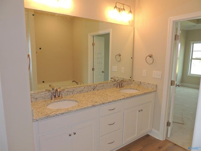 137 Khaki Ridge Dr, House other with 3 bedrooms, 3 bathrooms and null parking in Hazel Green AL | Image 27