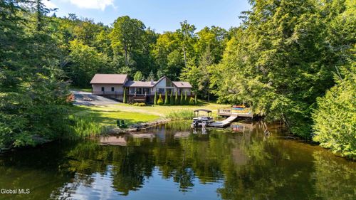 201 S Shore Rd Peck Lk, Gloversville, NY, 12078-7043 | Card Image