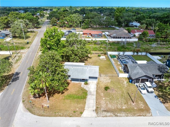 1569 Larkin Rd, House other with 3 bedrooms, 1 bathrooms and 2 parking in Spring Hill FL | Image 32