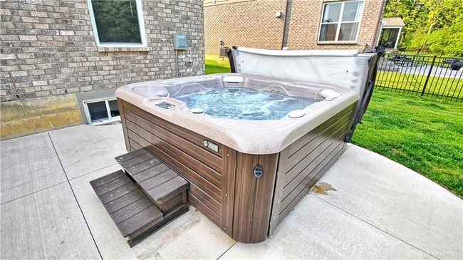 3899 Pepperwell Cir, House other with 4 bedrooms, 3 bathrooms and null parking in Dayton OH | Image 69