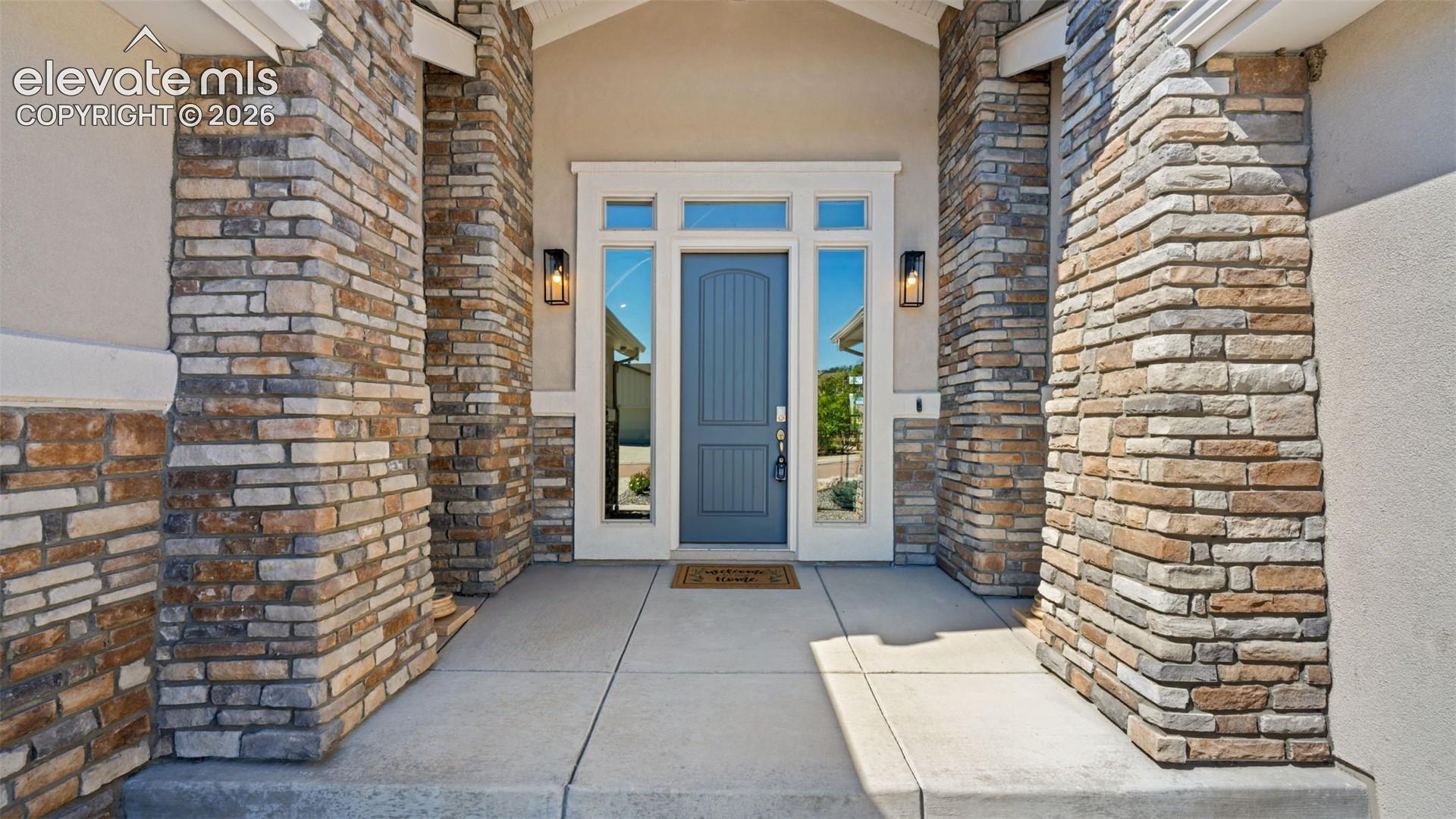 Residential in Monument 4