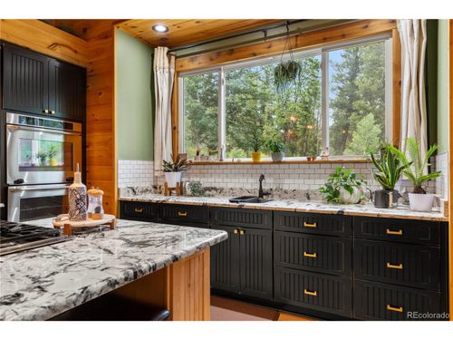 22 Spruce Way, Black Hawk, CO, 80422-8818 | Card Image