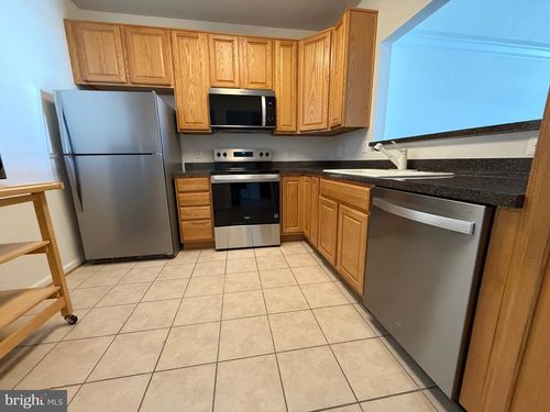 unit-208-8615 Wandering Fox Trl, ODENTON, MD, 21113-3741 | Card Image