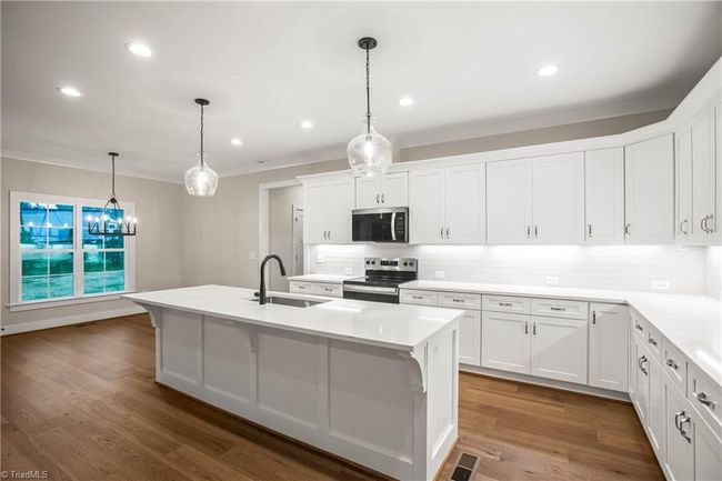 148 Beauchamp Oaks Ct, House other with 3 bedrooms, 3 bathrooms and null parking in Advance NC | Image 5