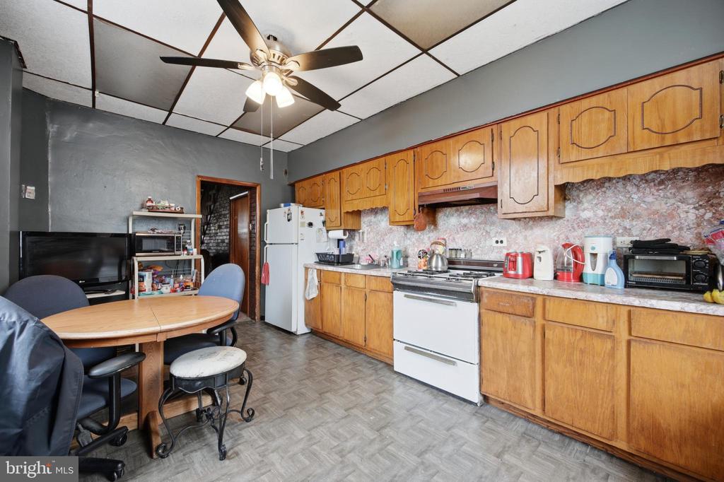 Residential in PHILADELPHIA 5