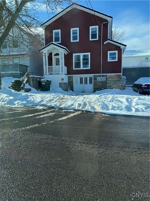 130 W 3rd St, Oswego, NY, 13126-2557 | Card Image