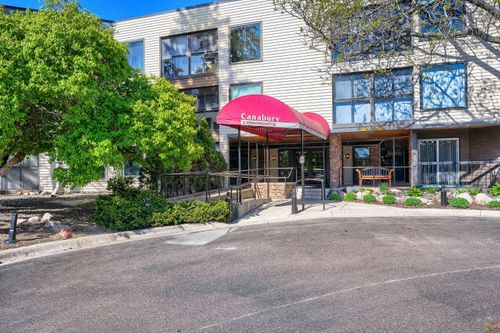 334-2495 Canabury Dr, Little Canada, MN, 55117-1577 | Card Image