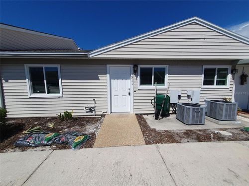 1911 Orange Boulevard Way, PALM HARBOR, FL, 34683-3571 | Card Image