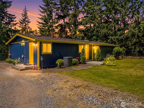 17023 76th Street Ct E, Sumner, WA, 98390-2928 | Card Image