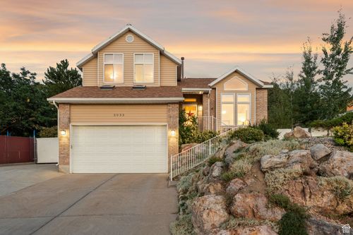 3033 400, Bountiful, UT, 84010-4413 | Card Image