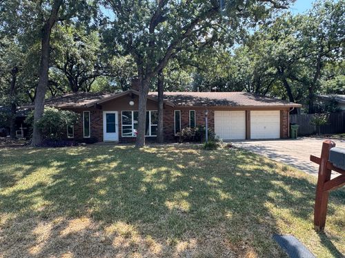 1233 Kathryn St, Hurst, TX, 76053-5305 | Card Image