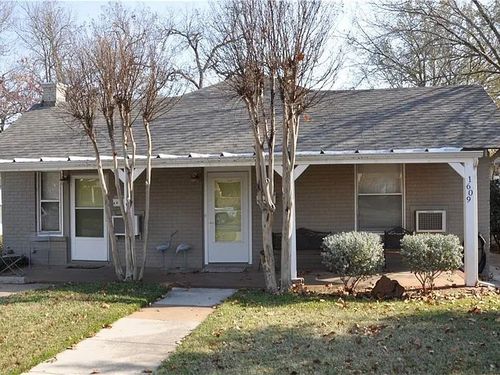 apt-a-1609 Virginia Pl, Fort Worth, TX, 76107-3884 | Card Image
