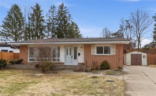 81 North Park Crescent, Woodstock, ON, N4S7M1 | Card Image