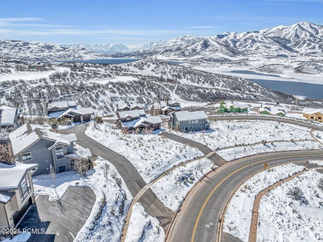 10740 N Hideout Trl, Home with 5 bedrooms, 5 bathrooms and null parking in Hideout UT | Image 5