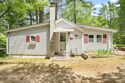 104 Piney Ln, Ludlow, MA, 01056-1637 | Card Image