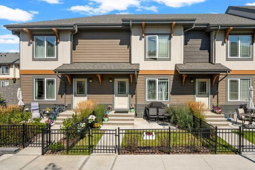 230 Auburn Meadows Manor Se, Calgary, AB, T3M2S1 | Card Image