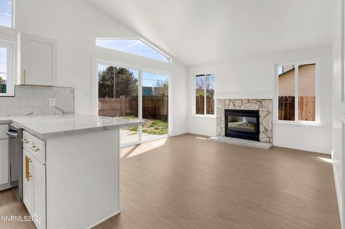 1595 Rheingold Ct, Sparks, NV, 89434-5815 | Card Image